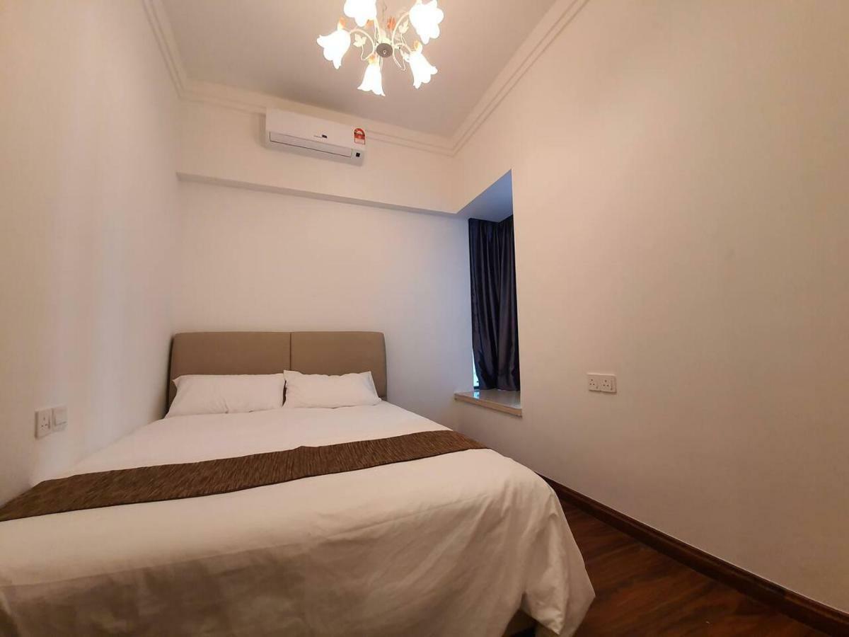 R&f Airbnb Sweet * Johor Bahru